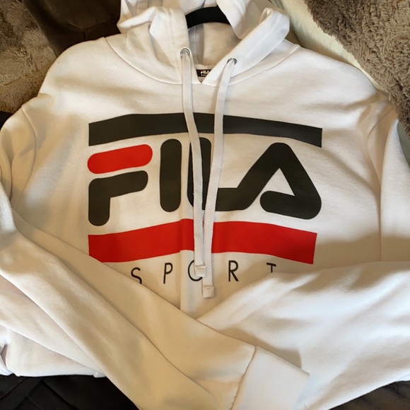 Bundle of 3 new sweatshirts - Picture 3 of 6